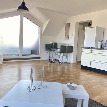 Schoenes Erwachen Im Frankfurter Penthouse Frankfurt am Main Dış mekan fotoğraf