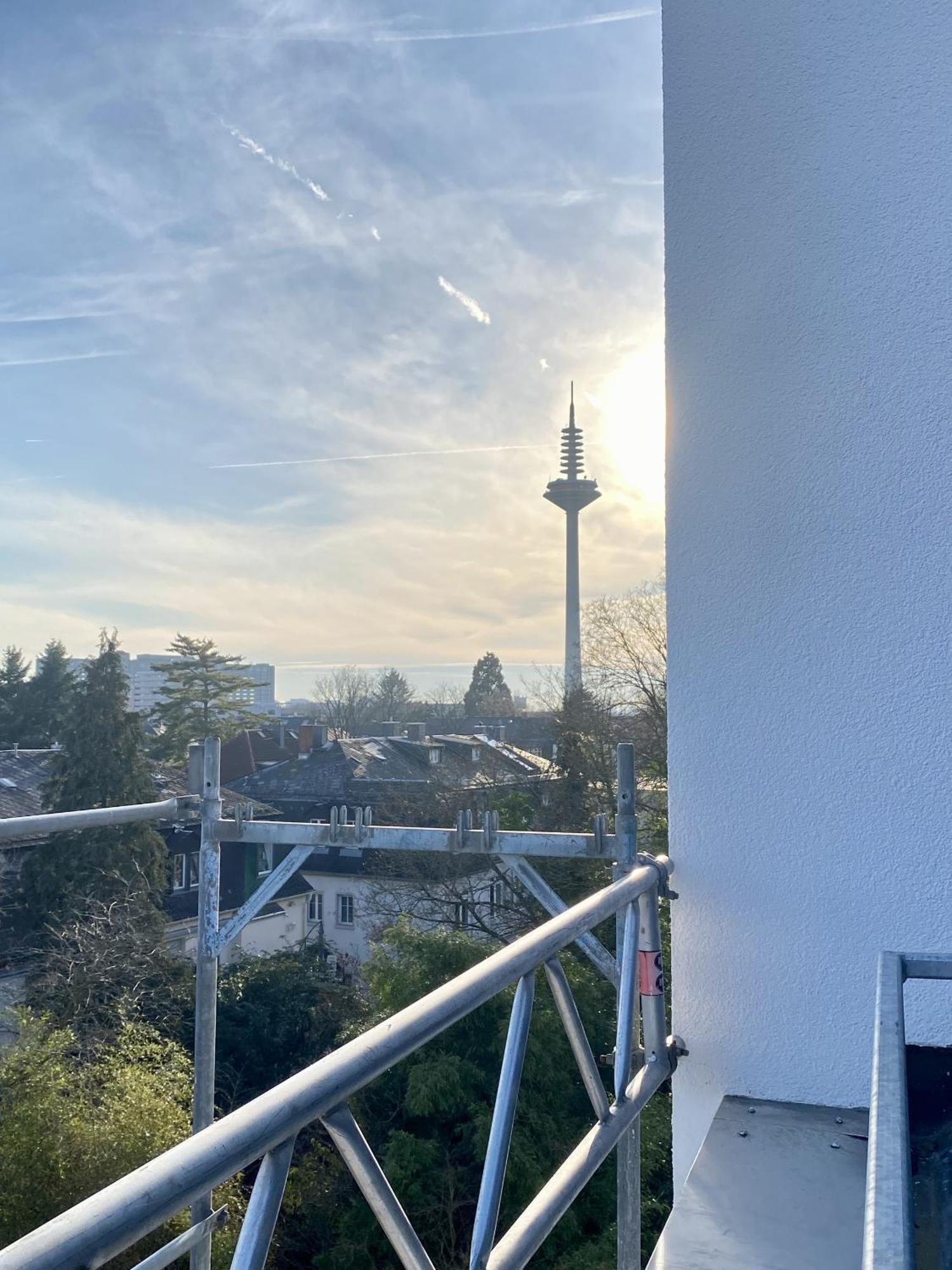 Schoenes Erwachen Im Frankfurter Penthouse Frankfurt am Main Dış mekan fotoğraf