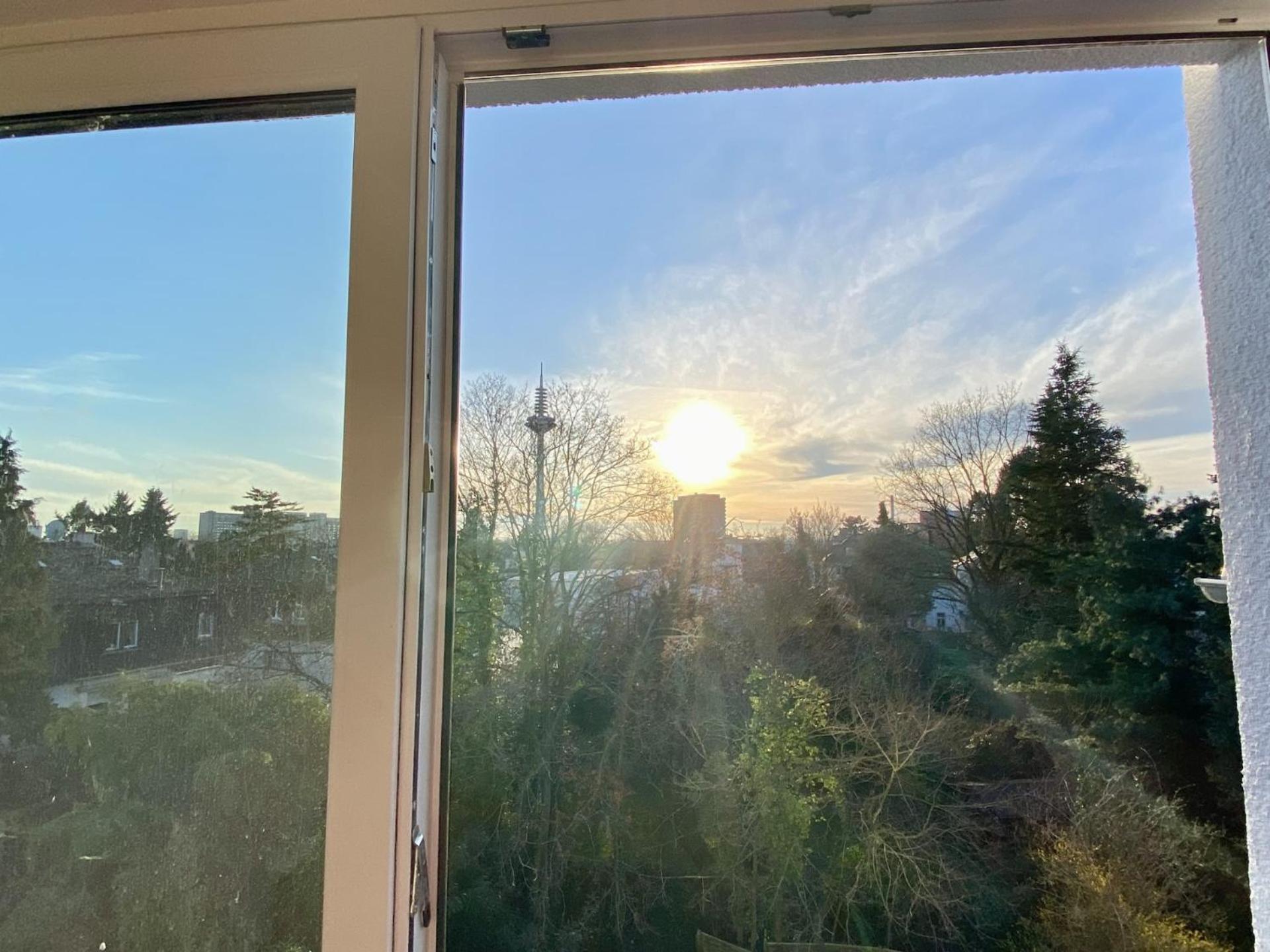 Schoenes Erwachen Im Frankfurter Penthouse Frankfurt am Main Dış mekan fotoğraf